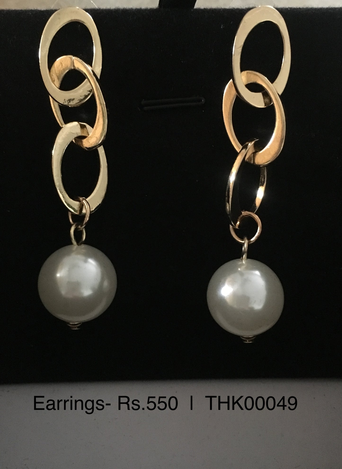 ER 49 Interlinked Pearl Chains