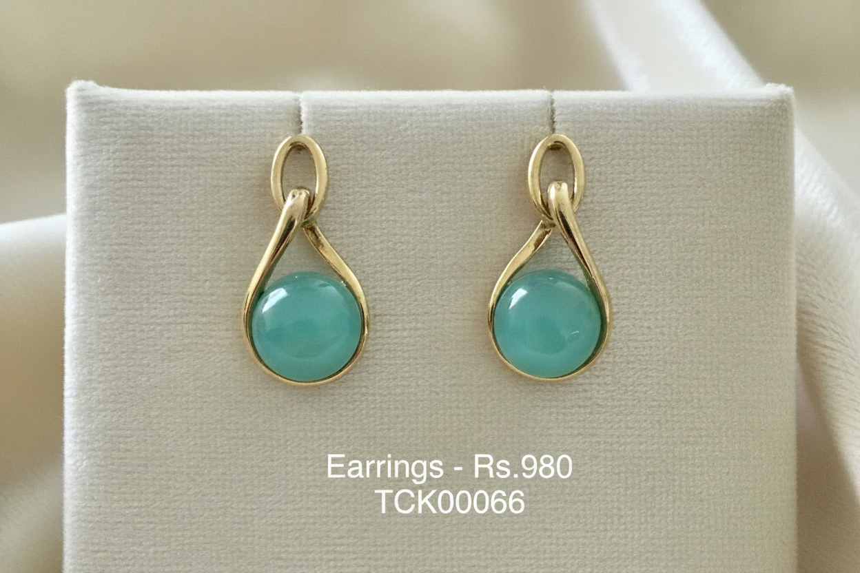 ER 66 Aqua Twist Danglers