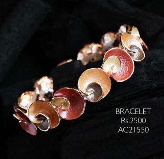 BR 3 Aurora Swirl Bracelet