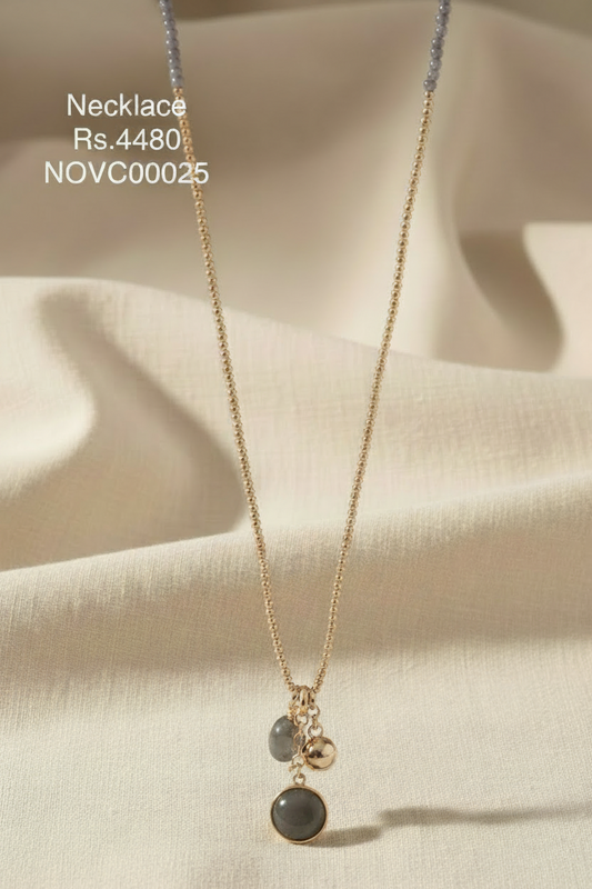 SN 25 Whispering Storm Necklace