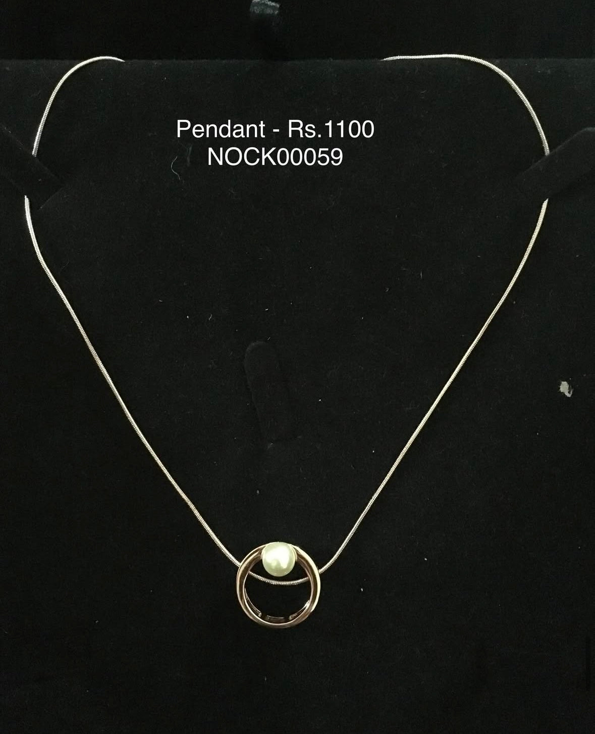 SN 59 Golden Halo Pendant Necklace