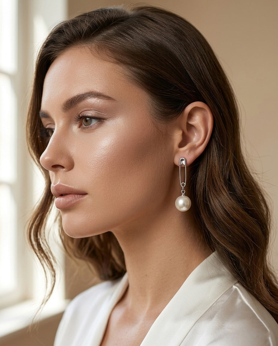 ER 65 Safety Pin Pearl Drops